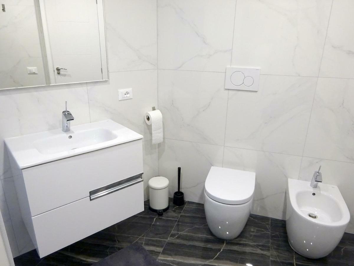 Angela Ocean Panorama Apartment Адехе Екстериор снимка