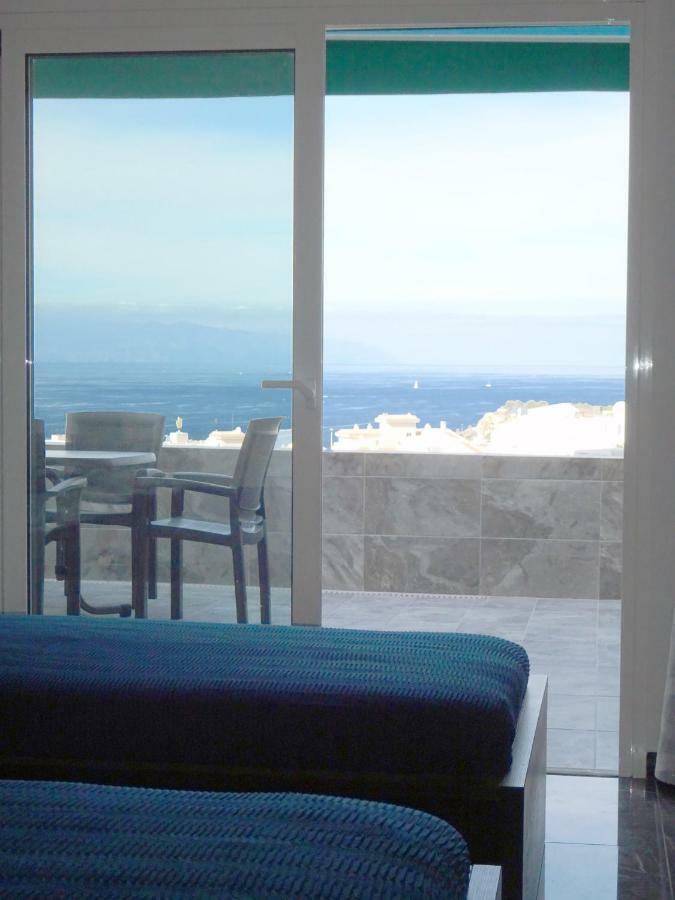 Angela Ocean Panorama Apartment Адехе Екстериор снимка